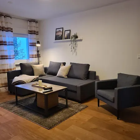 In 2 Min Fusslaeufig Zum Bahnhof, Phantasialand, Koeln, Koeln Messe, Eifel *