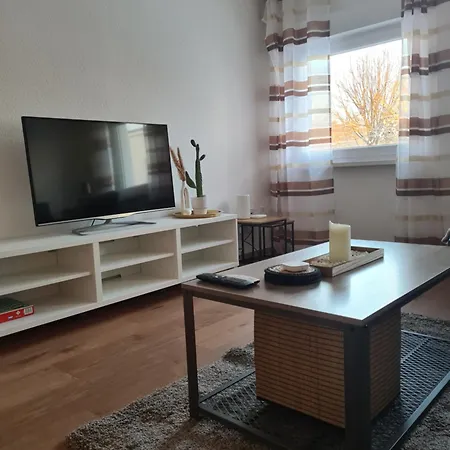 In 2 Min Fusslaeufig Zum Bahnhof, Phantasialand, Koeln, Koeln Messe, Eifel Эрфтштадт