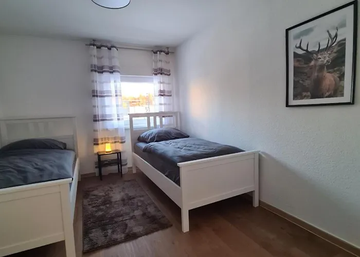 דירה In 2 Min Fusslaeufig Zum Bahnhof, Phantasialand, Koeln, Koeln Messe, Eifel